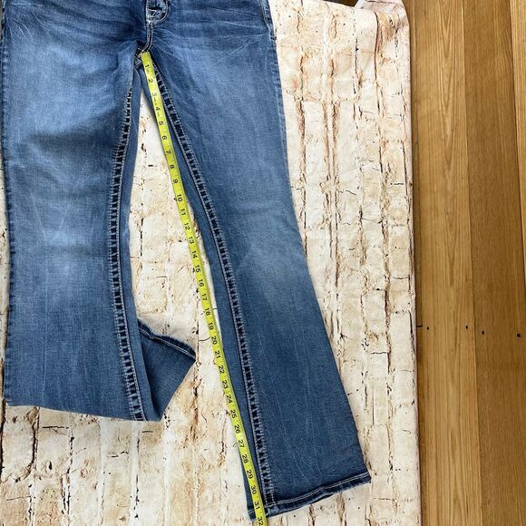 Miss Me Embellished Rhinestone Pocket Jeans sz 32 - Picture 6 of 6